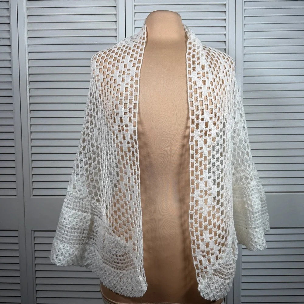 Elwin Vintage White Crochet Poncho Shawl Open Weave Boho Made in Japan